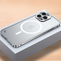 Apple iPhone 14 Pro用ケース 高級感 手触り良い メタル兼プラスチック バンパー Mag-Safe 磁気 Magnetic QC1 アップル シルバー