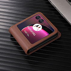 Motorola Moto Razr 40 Ultra 5G用シリコンケース ソフトタッチラバー レザー柄 カバー BY2 モトローラ ブラウン