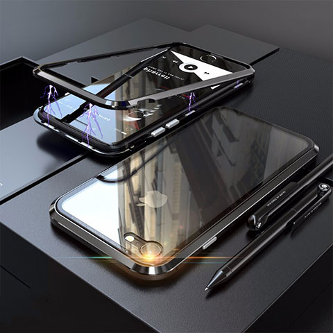 Apple iPhone SE3 (2022)用ケース 高級感 手触り良い アルミメタル 製の金属製 360度 フルカバーバンパー 鏡面 カバー M01 アップル ブラック