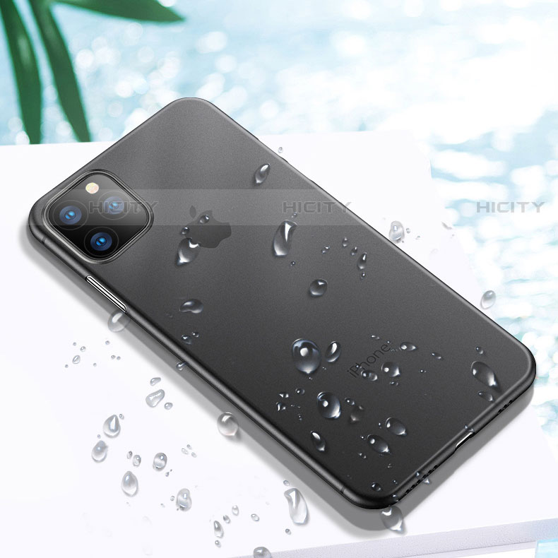 Apple iPhone 11 Pro Max用極薄ケース クリア透明 プラスチック 質感もマットU04 アップル 