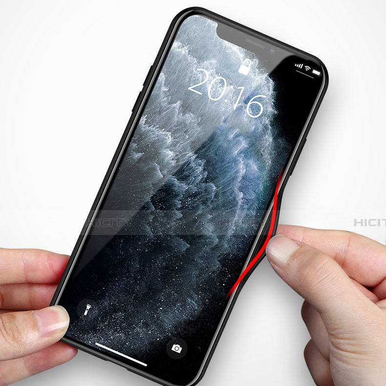 Apple iPhone 11 Pro Max用ケース 高級感 手触り良い アルミメタル 製の金属製 カバー T02 アップル 