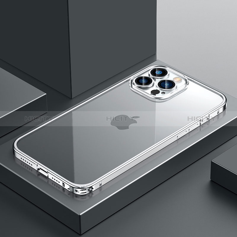 Apple iPhone 12 Pro Max用ケース 高級感 手触り良い メタル兼プラスチック バンパー QC4 アップル シルバー