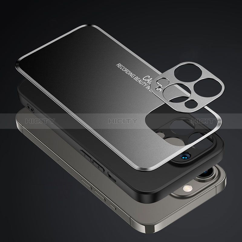 Apple iPhone 13用ケース 高級感 手触り良い アルミメタル 製の金属製 兼シリコン カバー JL2 アップル 