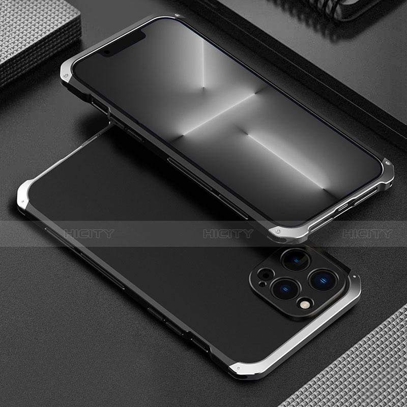 Apple iPhone 13 Pro用360度 フルカバー ケース 高級感 手触り良い アルミメタル 製の金属製 アップル シルバー・ブラック