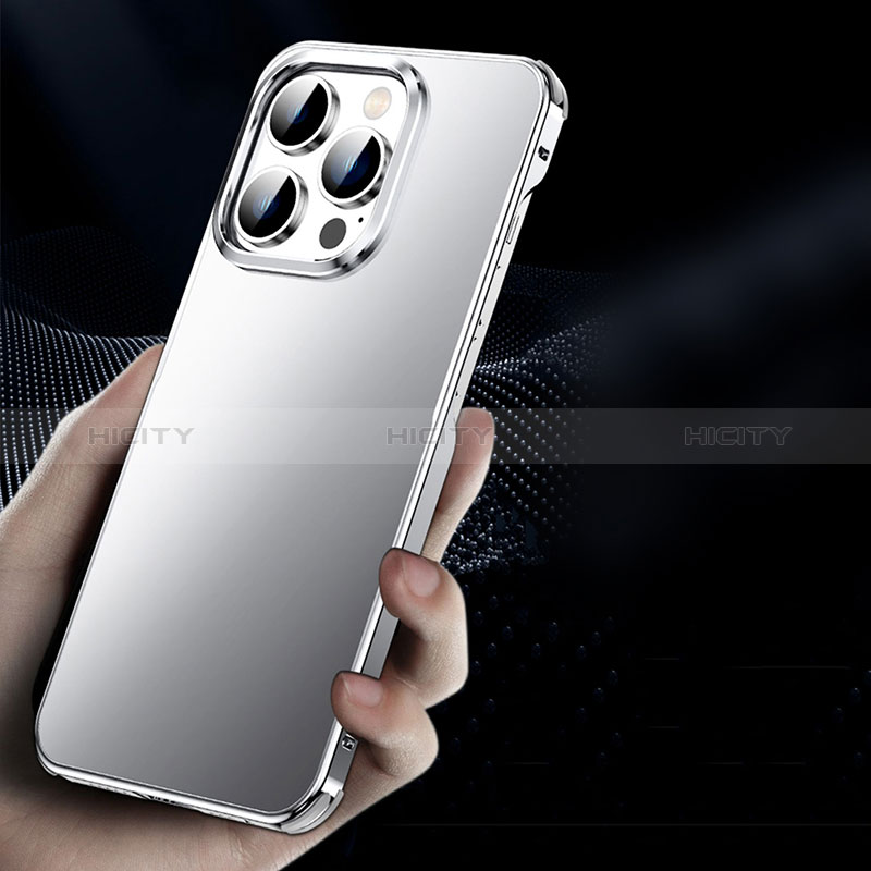 Apple iPhone 13 Pro用ケース 高級感 手触り良い アルミメタル 製の金属製 カバー TB1 アップル 