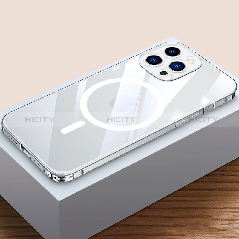 Apple iPhone 14 Pro Max用ケース 高級感 手触り良い メタル兼プラスチック バンパー Mag-Safe 磁気 Magnetic QC4 アップル シルバー