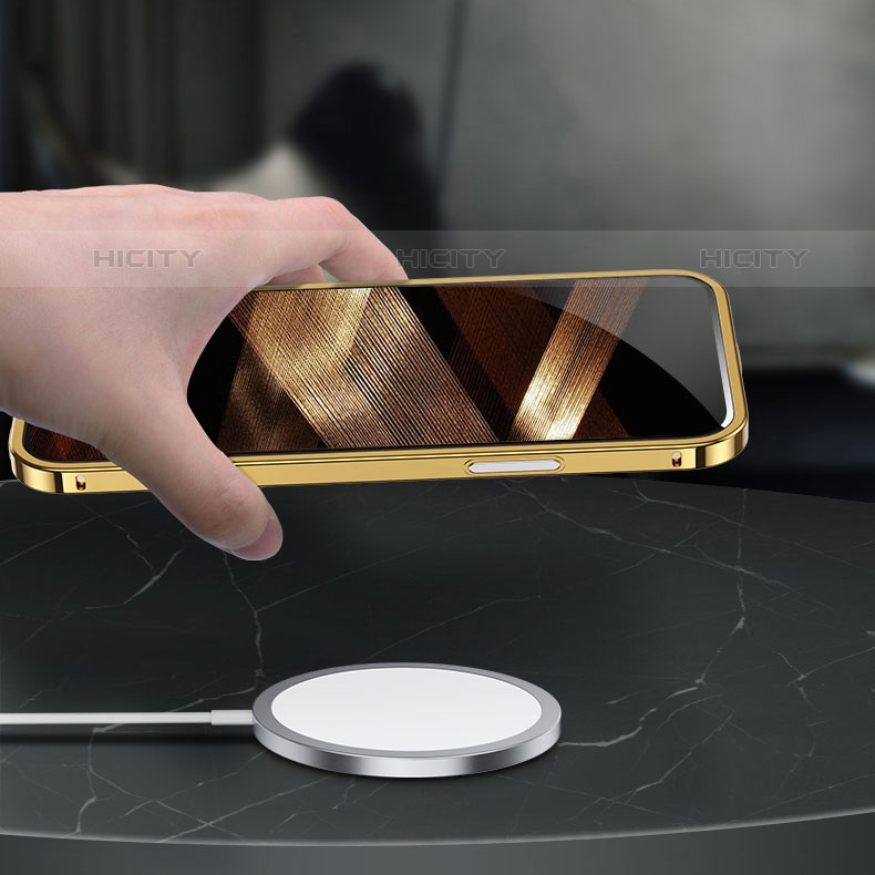 Apple iPhone 15 Pro用ケース 高級感 手触り良い アルミメタル 製の金属製 バンパー カバー A02 アップル 