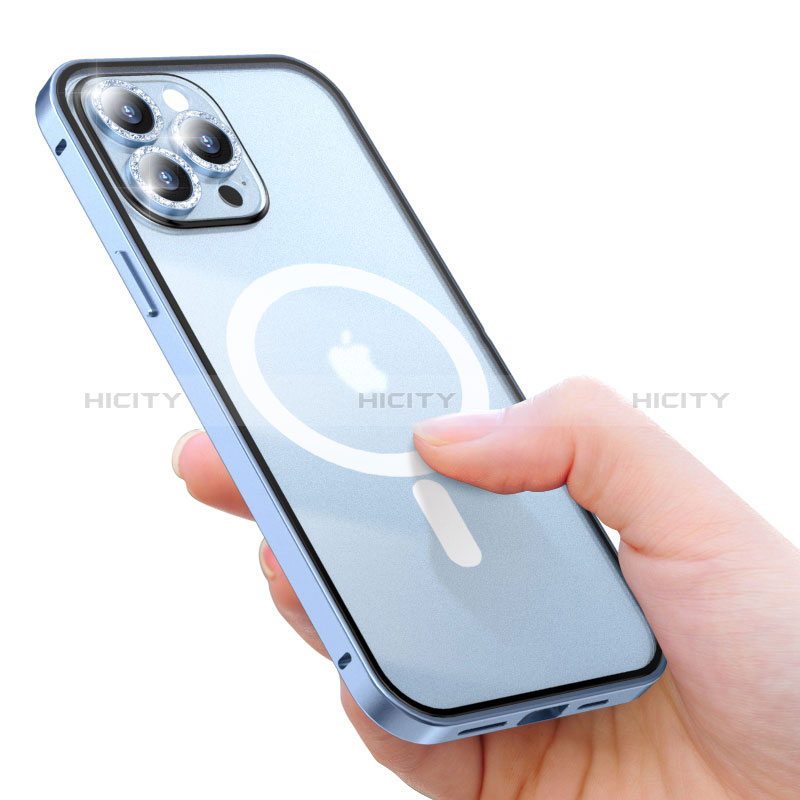 Apple iPhone 15 Pro用ケース 高級感 手触り良い メタル兼プラスチック バンパー Mag-Safe 磁気 Magnetic Bling-Bling LF1 アップル