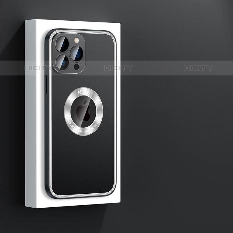 Apple iPhone 15 Pro Max用ケース 高級感 手触り良い アルミメタル 製の金属製 兼シリコン カバー Mag-Safe 磁気 Magnetic JL4 アップル ブラック