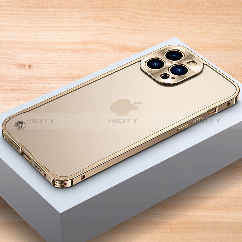 Apple iPhone 15 Pro Max用ケース 高級感 手触り良い アルミメタル 製の金属製 バンパー カバー A04 アップル ゴールド