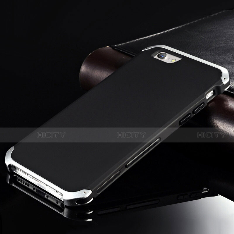 Apple iPhone 6S用ケース 高級感 手触り良い アルミメタル 製の金属製 カバー アップル シルバー・ブラック