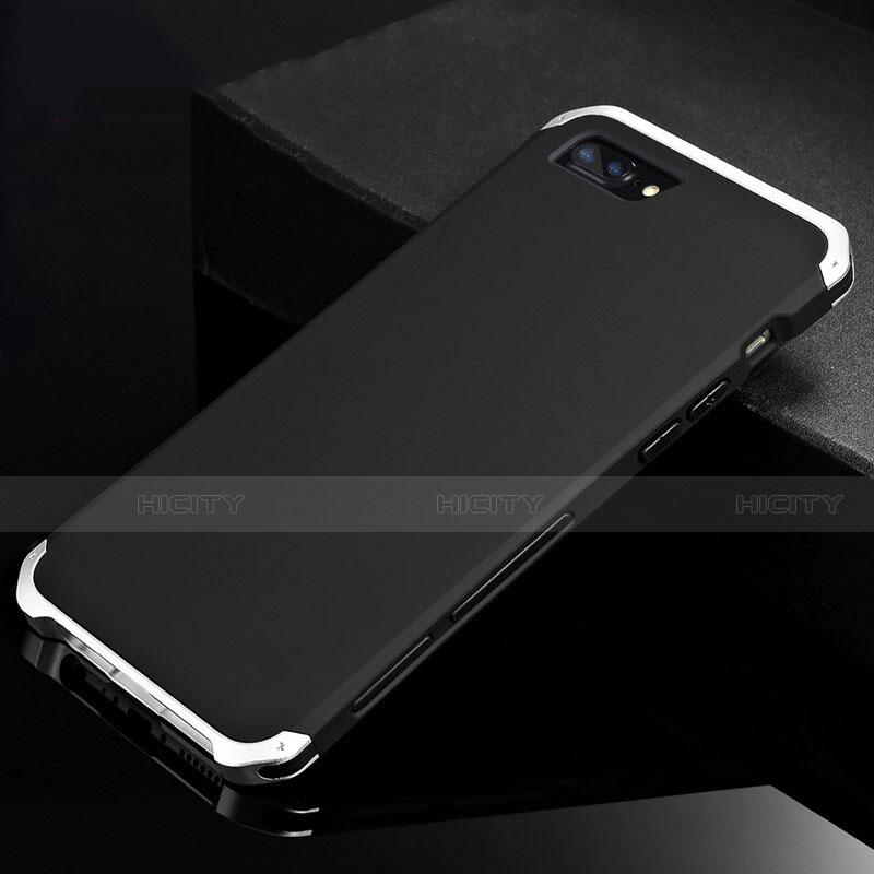 Apple iPhone 7 Plus用ケース 高級感 手触り良い アルミメタル 製の金属製 カバー アップル シルバー・ブラック