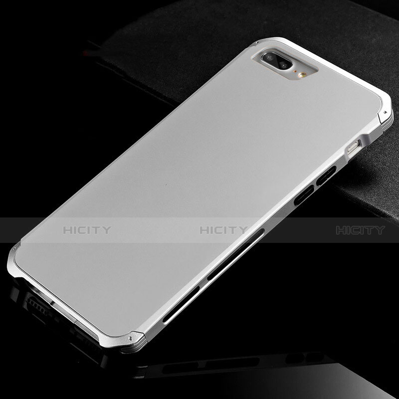 Apple iPhone 7 Plus用ケース 高級感 手触り良い アルミメタル 製の金属製 カバー アップル 