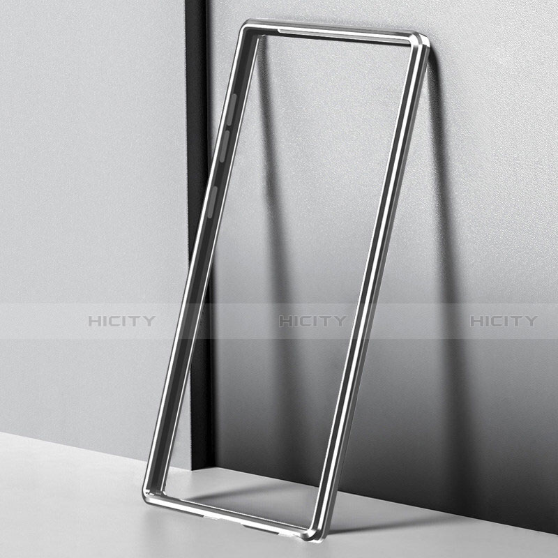 Samsung Galaxy Note 10用ケース 高級感 手触り良い アルミメタル 製の金属製 バンパー カバー T01 サムスン シルバー